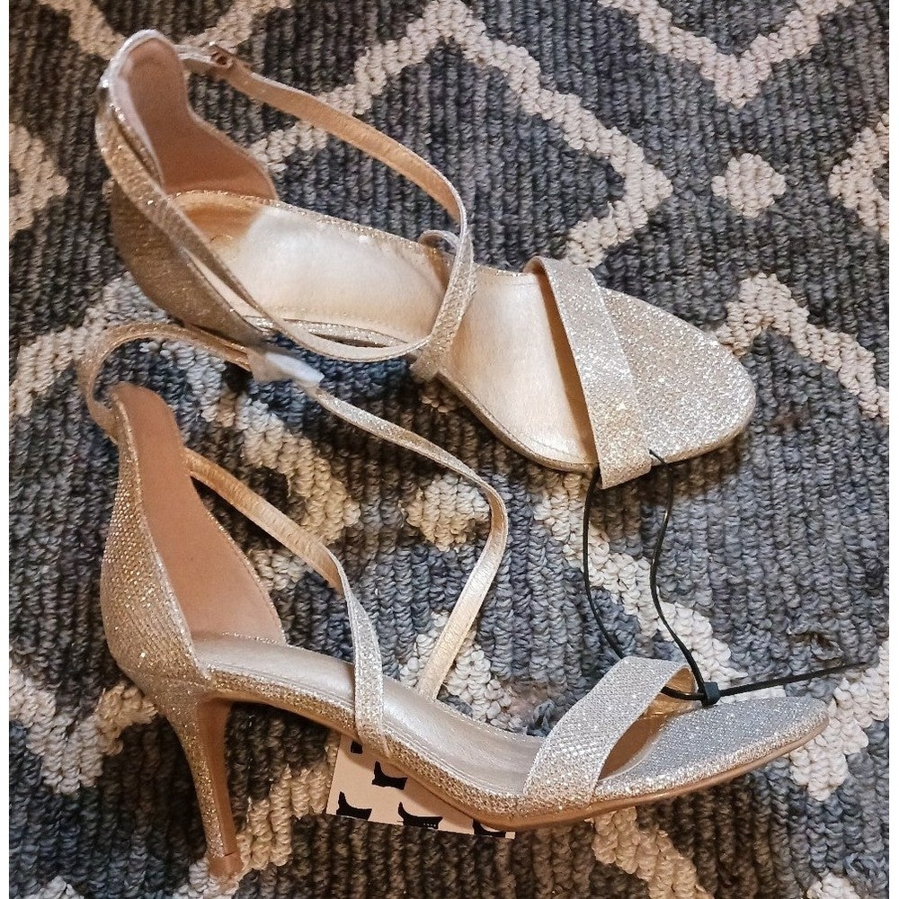NEW Women's Gold Glitter Open‎ Toe Strappy Ankle Wrap Heels, Size 7.5